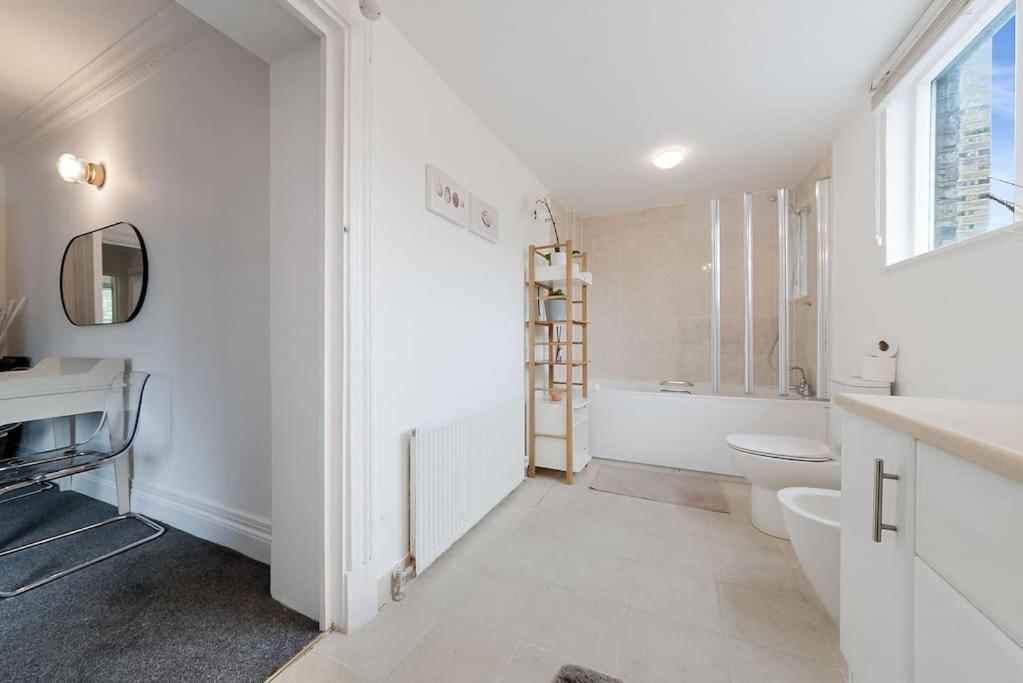 Knightsbridge Two Bed Apartment 伦敦 外观 照片