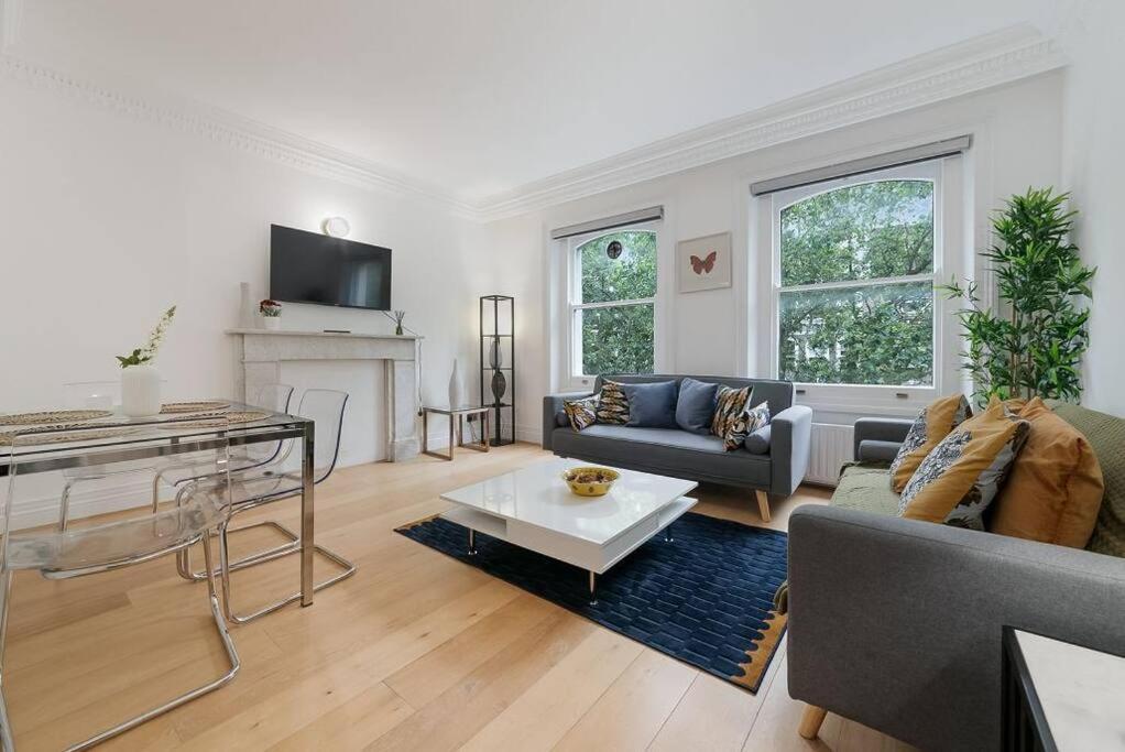 Knightsbridge Two Bed Apartment 伦敦 外观 照片
