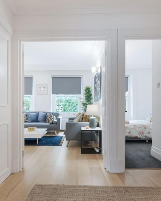 Knightsbridge Two Bed Apartment 伦敦 外观 照片